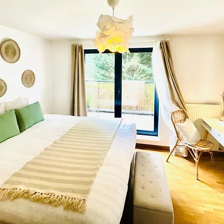 Brussels Expo & Atomium Apartment *